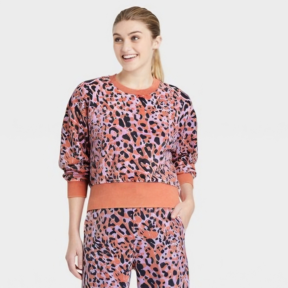 JoyLab Pink Leopard Crewneck Pullover Cropped Sweatshirt Women's Size Small - Picture 9 of 9